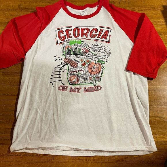 Gildan Georgia Bulldogs Top White with design XL NWOT - Picture 3 of 9
